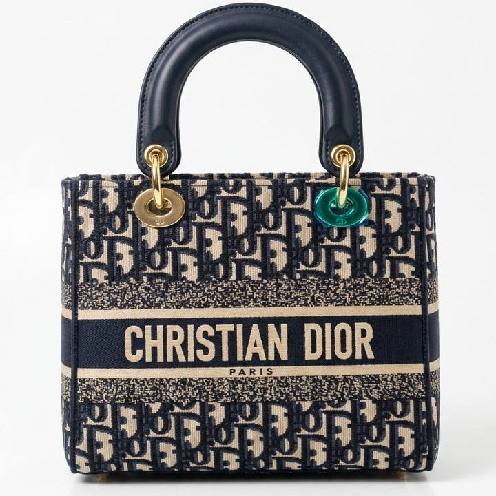 Christian Dior Lady D-Lite bag